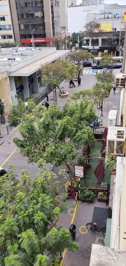 Residencial Waldorf Bed & Breakfast Lima Exterior photo